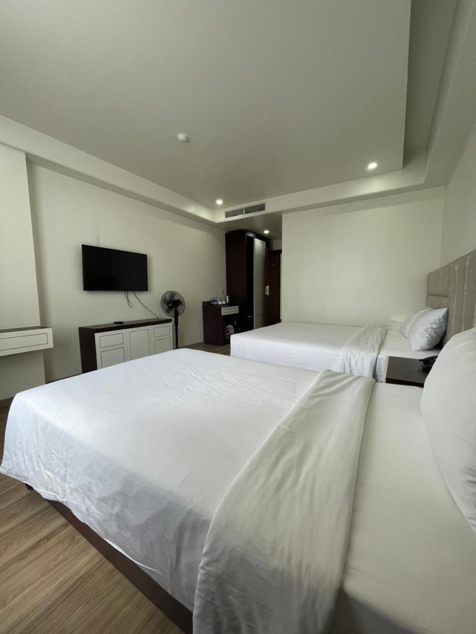 Lotus Hotel & Apartment Hai Phong Exterior foto