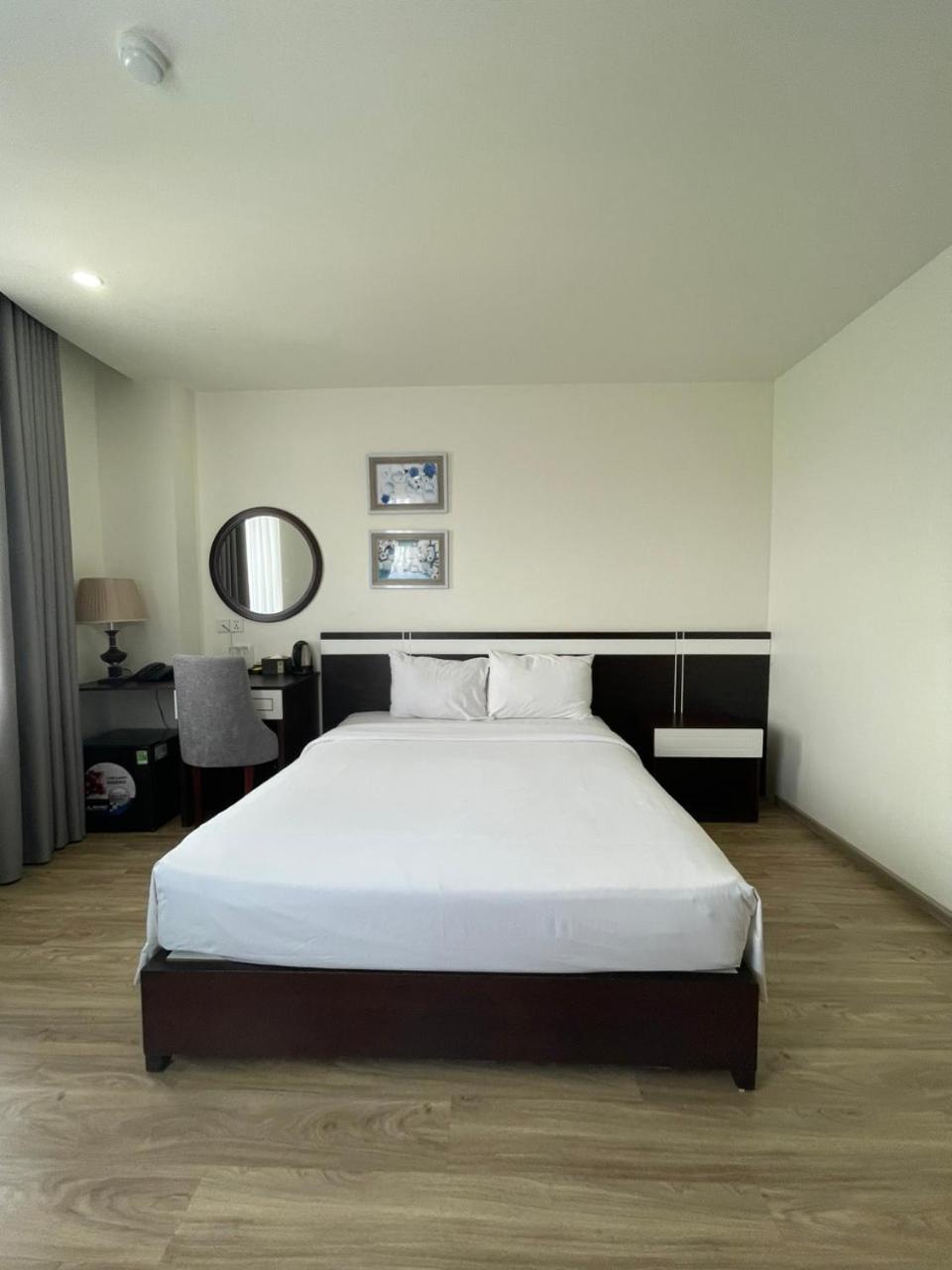 Lotus Hotel & Apartment Hai Phong Exterior foto